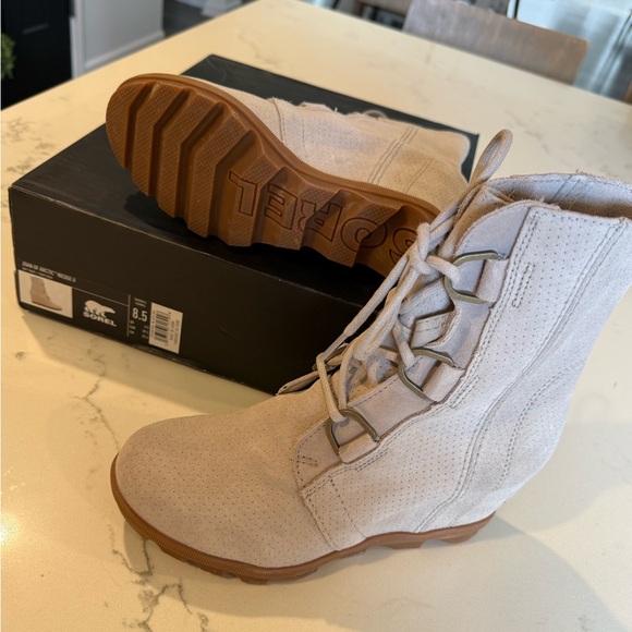 Sorel Lace-Up Suede Ankle Boots in Light Taupe - Picture 2 of 3